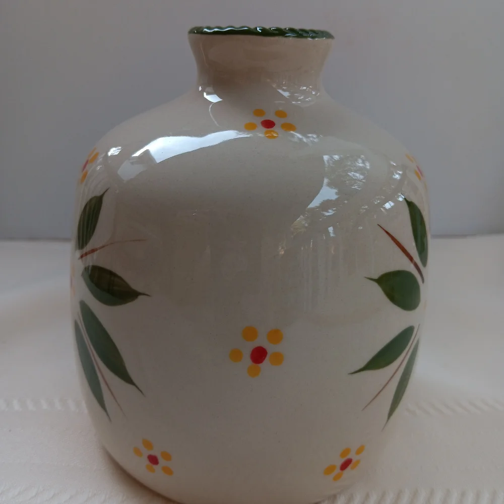 Temp-Tations White Ceramic Vase with Green Leaf and Yellow Floral Accents